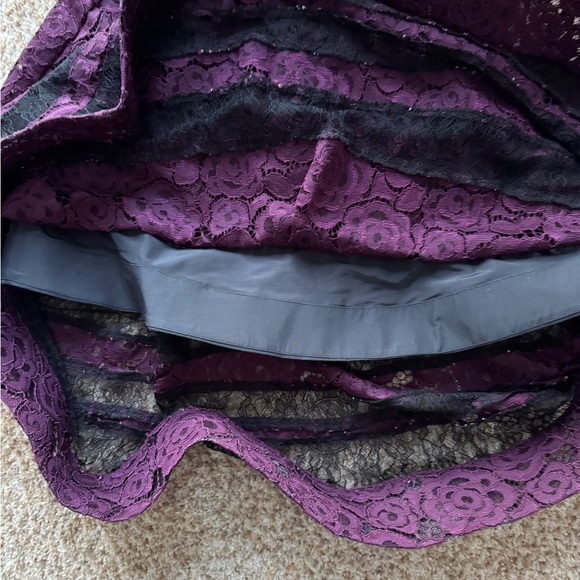 ALICE +  OLIVIA Odelia Sleeveless Lace Midi Fit & Flare Dress Eggplant Size 6 - Picture 4 of 6